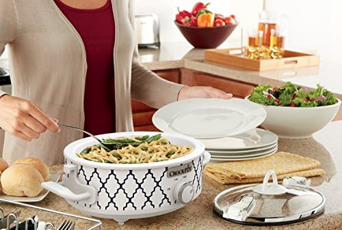 2.5 Quart Compact Casserole Slow Cooker - Curated Catalog O7